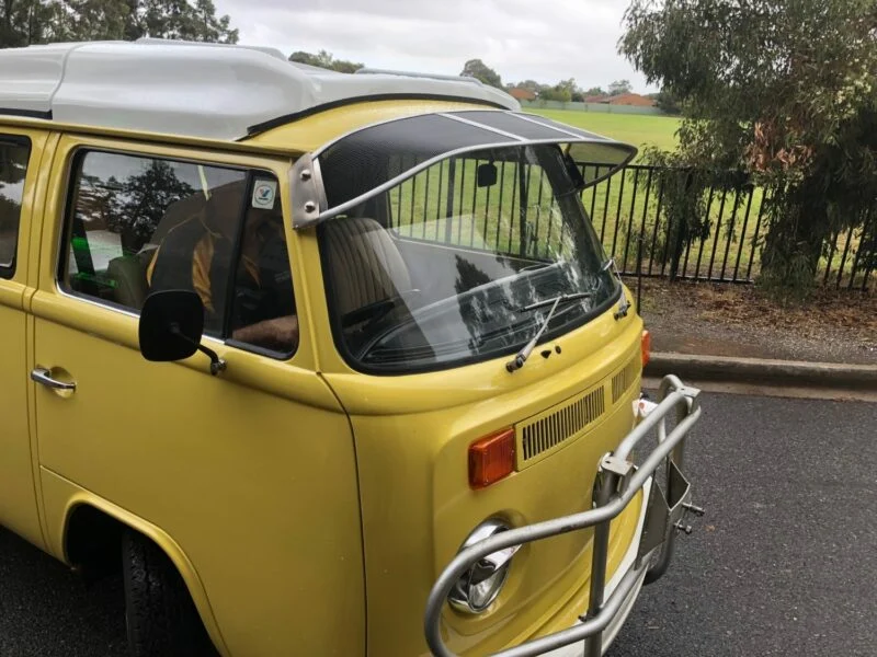 Volkswagen Kombi 1968 -1980 Mesh Windscreen Sunvisor